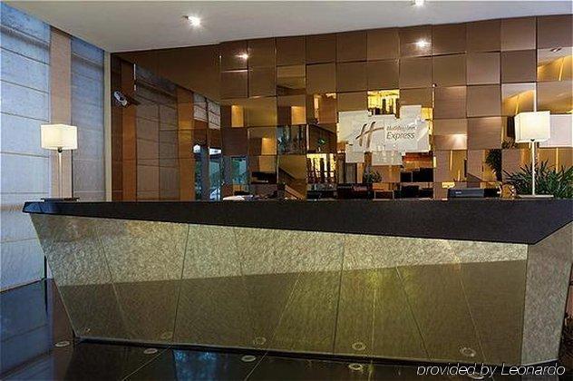 Holiday Inn Express Meilong Shanghai Interior photo